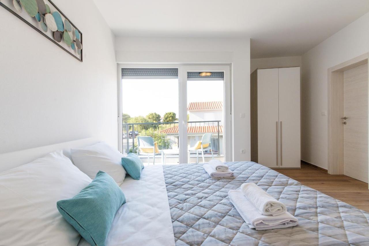 Modern 3-bedroom With A Private Pool Vila